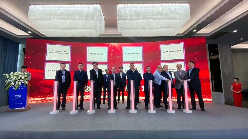 踏石留印 蓄力远航 | 2021年40001百老汇股份大事记